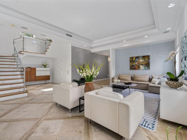 Продажа дома по адресу 6 Coconut Ln - фото 5573701