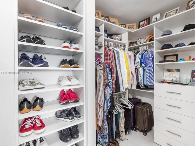 Продажа квартиры #1106 - фото 5685693