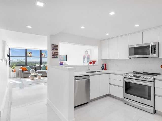 Продажа квартиры #1106 - фото 5685702