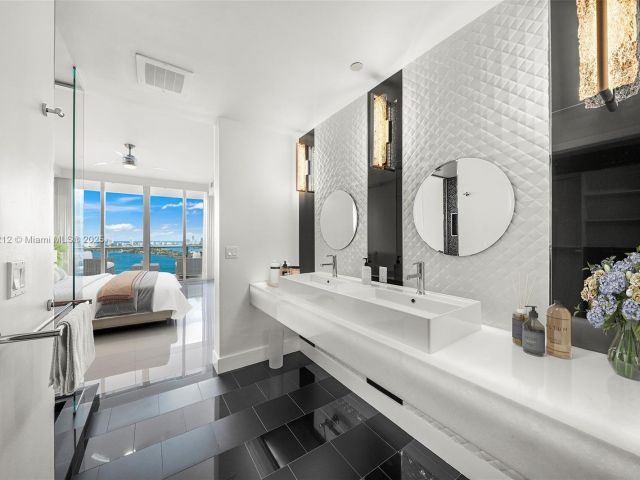 Продажа квартиры #2907 - фото 5789292