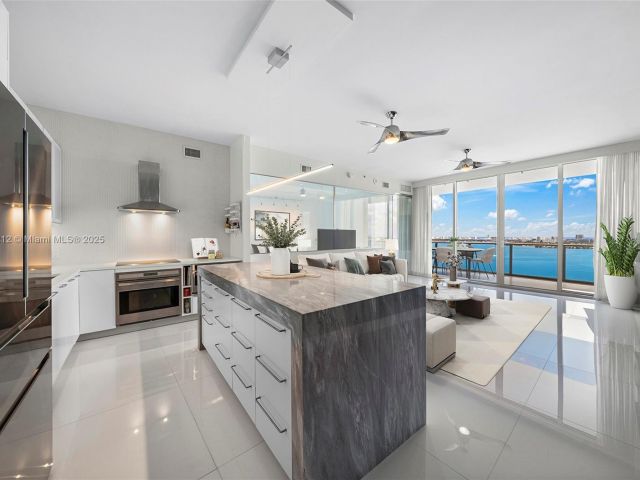 Продажа квартиры #2907 - фото 5789306