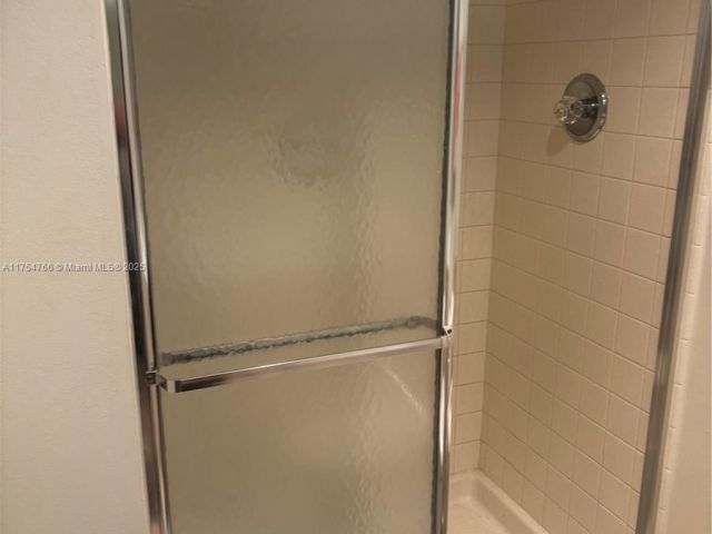 Продажа квартиры #2217 - фото 5734507