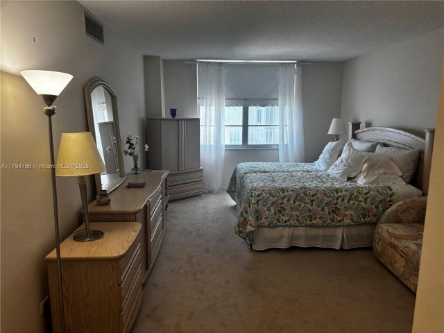 Продажа квартиры #2217 - фото 5734514