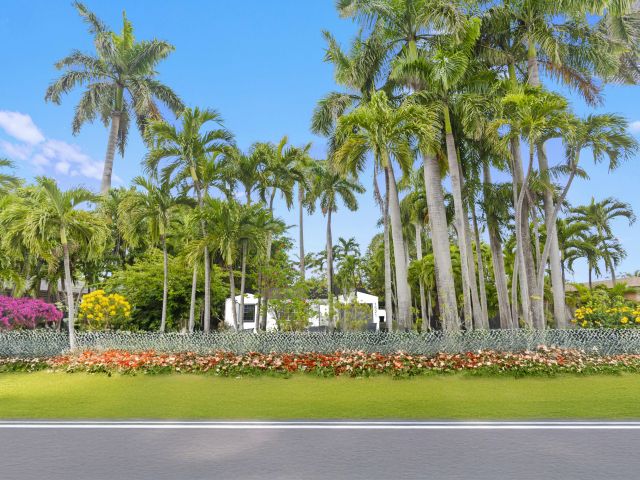 Продажа дома по адресу 1521 NE 5th Terrace - фото 6550005