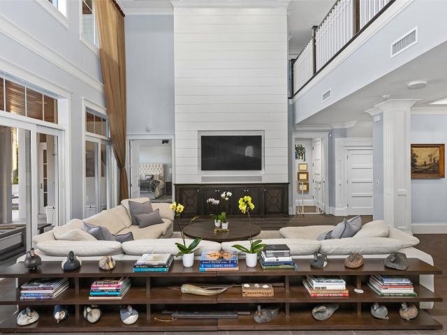 Продажа дома по адресу 2317 Delmar Pl - фото 5762915