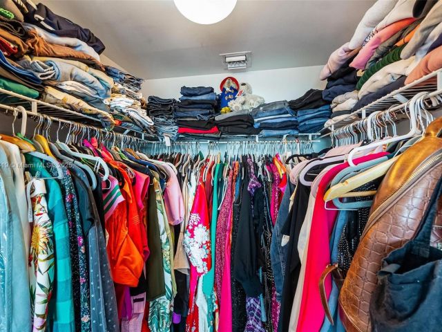 Продажа квартиры #5209 - фото 5630114