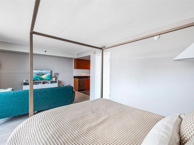 Продажа квартиры #5209 - фото 5630117