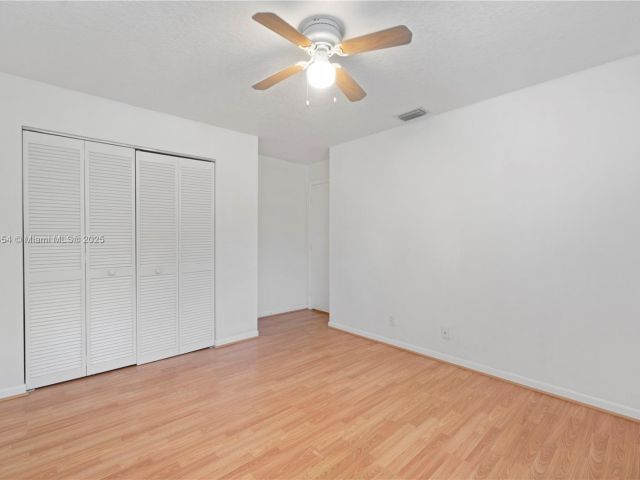 Продажа дома по адресу 11066 Long Boat Dr - фото 5732480