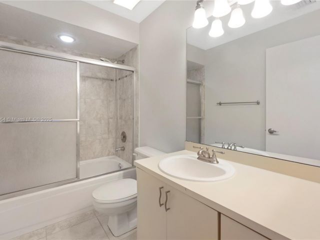 Продажа дома по адресу 11066 Long Boat Dr - фото 5732484