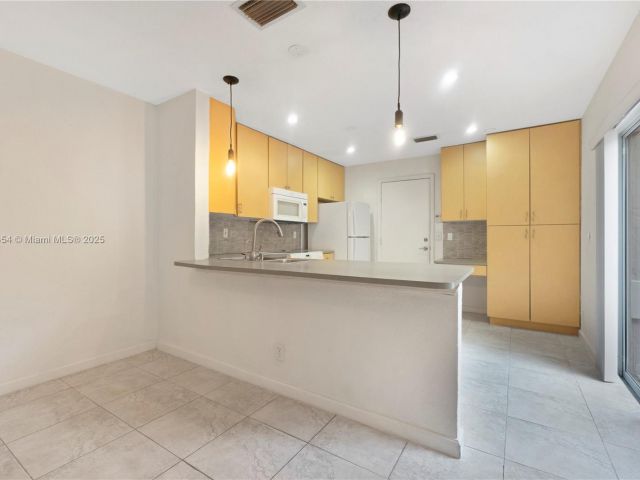 Продажа дома по адресу 11066 Long Boat Dr - фото 5732492