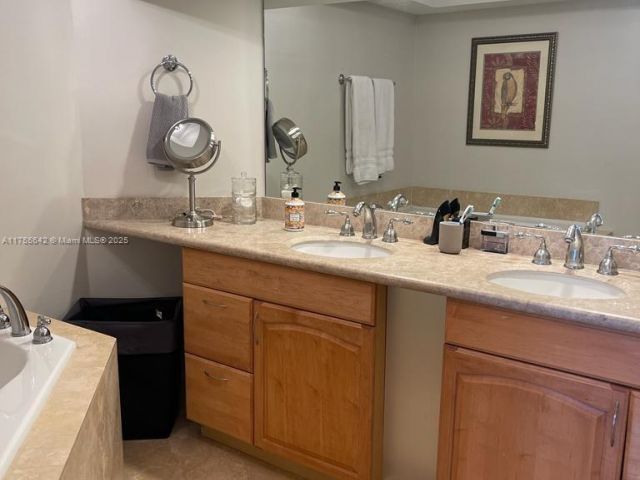 Продажа квартиры #1503 - фото 6239096