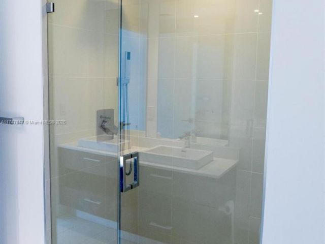 Продажа квартиры #4703 - фото 5605647