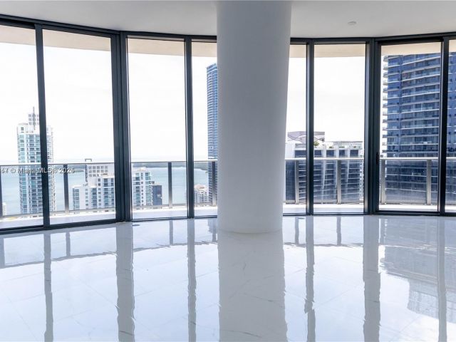 Продажа квартиры #4703 - фото 5605650