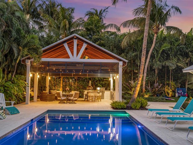 Дом в аренду по адресу 450 N Swinton Ave - фото 5757568