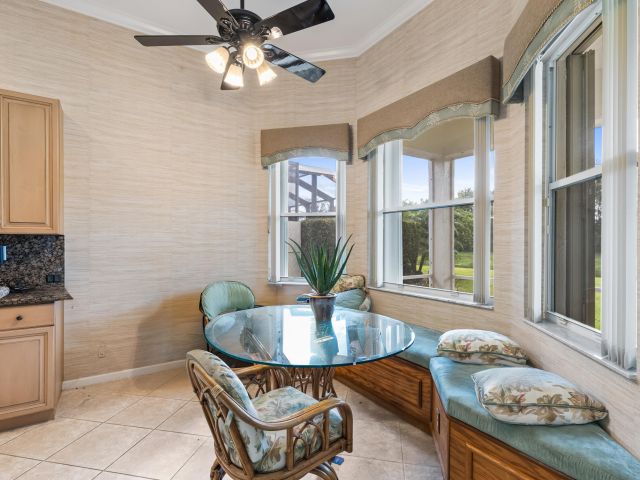 Продажа дома по адресу 7267 Demedici Circle - фото 6717849