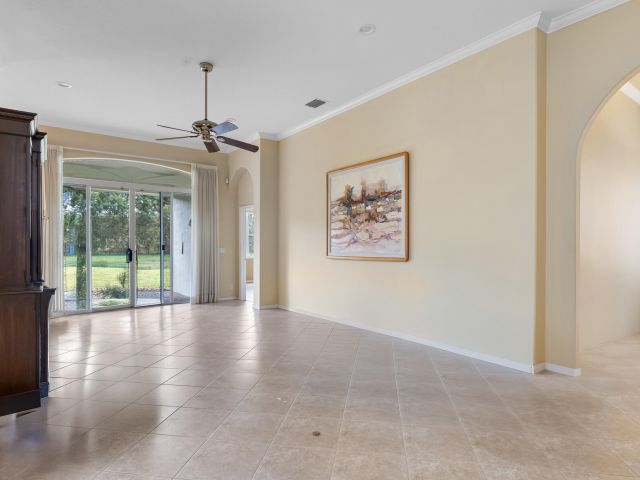 Продажа дома по адресу 7267 Demedici Circle - фото 6717851