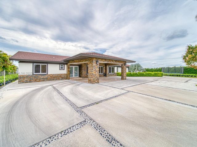 Продажа дома по адресу 19390 SW 312th St - фото 5599304