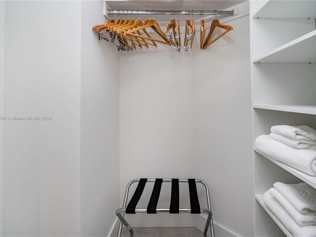 Продажа квартиры #R1609 - фото 5628189