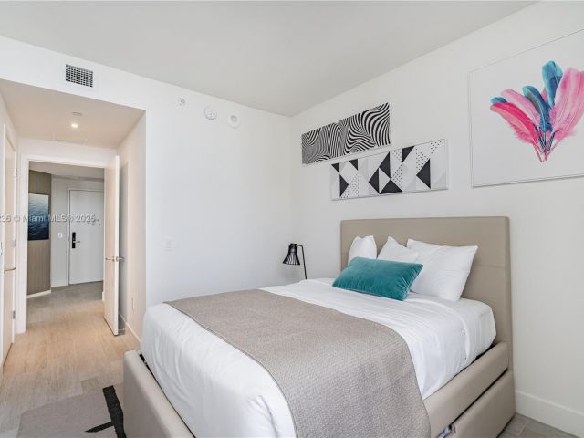 Продажа квартиры #R1609 - фото 5628195