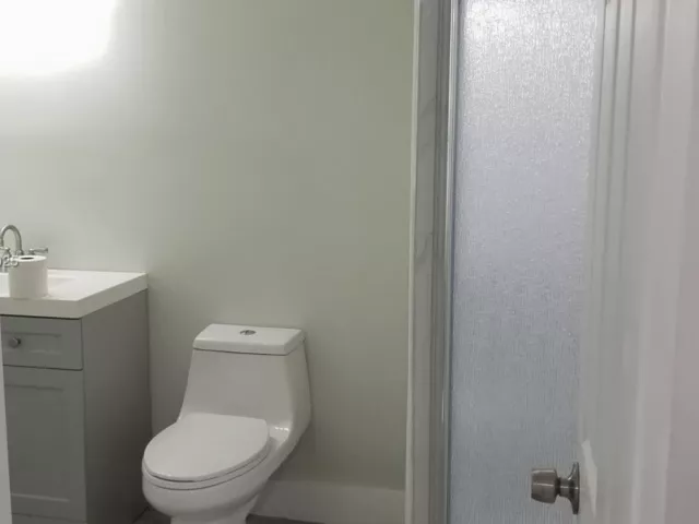 Продажа дома по адресу 2465 NE 184th St - фото 5580618