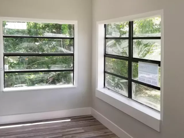 Продажа дома по адресу 2465 NE 184th St - фото 5580623