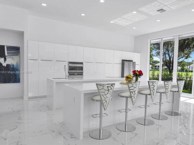 Продажа дома по адресу 2578 NW 63rd Ln - фото 5747092