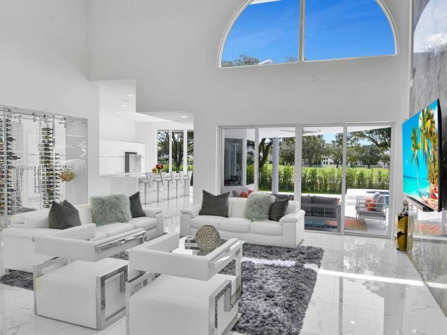 Продажа дома по адресу 2578 NW 63rd Ln - фото 5747101