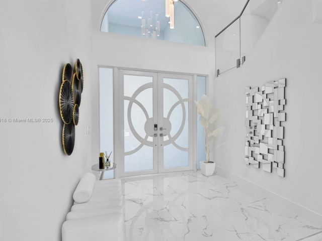 Продажа дома по адресу 2578 NW 63rd Ln - фото 5747103