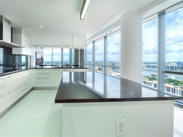 Продажа квартиры #4208 - фото 6733015