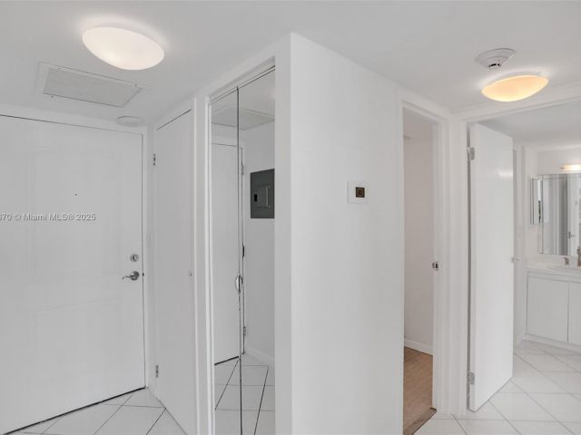 Продажа квартиры #1923 - фото 5921708