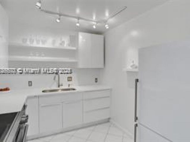 Продажа квартиры #1923 - фото 5921711