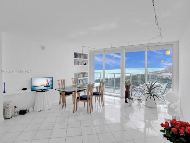 Продажа квартиры #1923 - фото 5921716