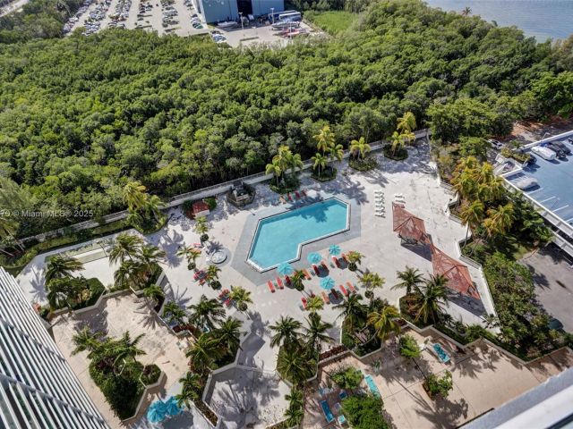 Продажа квартиры #1923 - фото 5921721