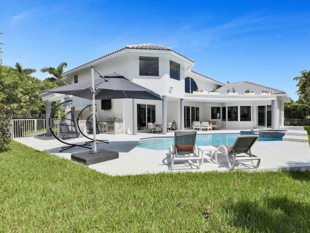 Дом в аренду по адресу 2578 NW 63rd Ln - фото 5747067