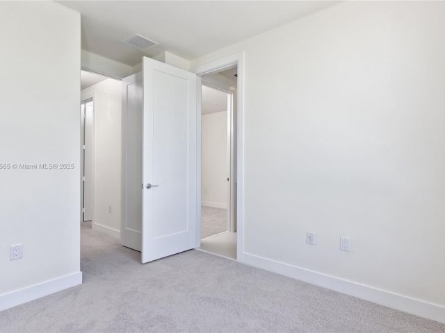 Продажа дома по адресу  - фото 5585448