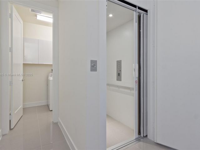 Продажа дома по адресу  - фото 5585453