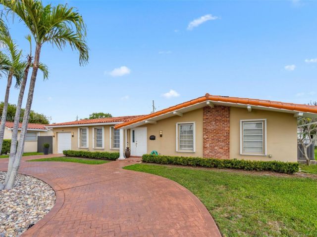 Продажа дома по адресу 6311 SW 93rd Ct - фото 5556286