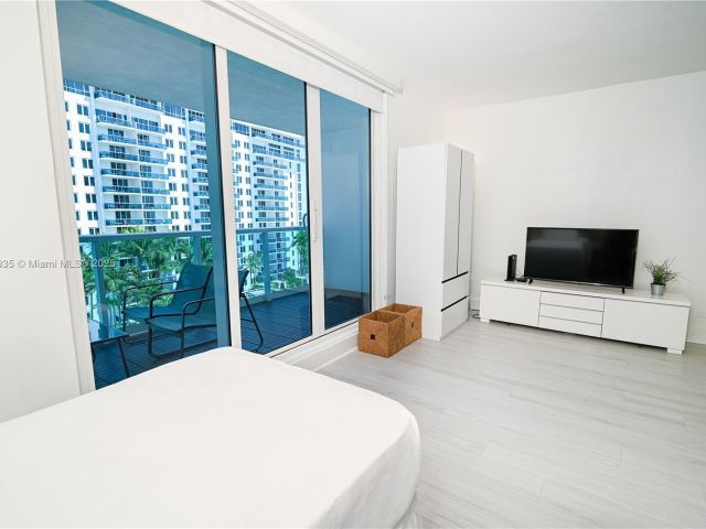 Продажа квартиры #921 - фото 5611601