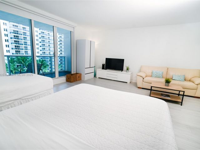 Продажа квартиры #921 - фото 5611602