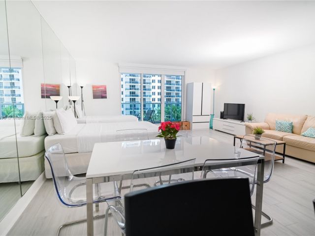 Продажа квартиры #921 - фото 5611606