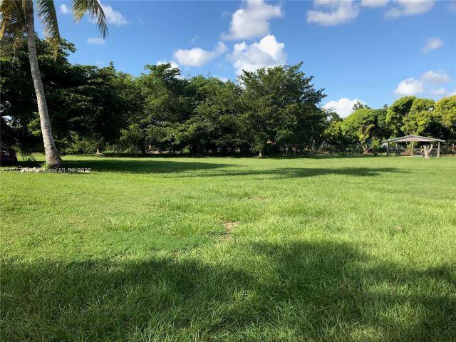 Продажа дома по адресу 22171 SW 274th St - фото 5598625