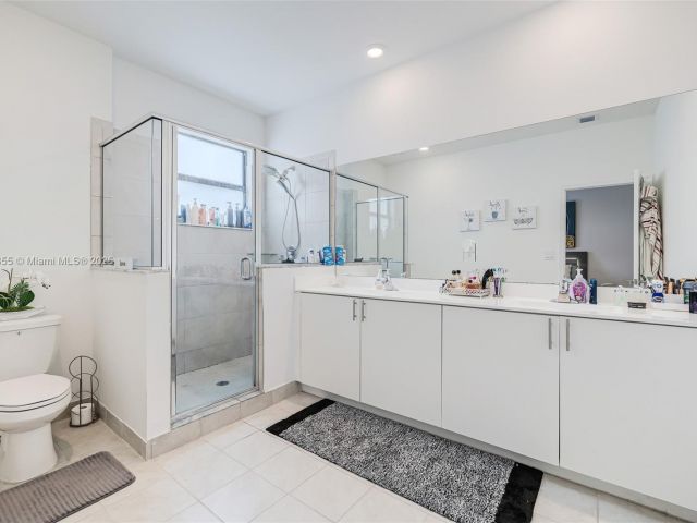 Продажа дома по адресу 12816 SW 235th Ter 12816 - фото 5628018