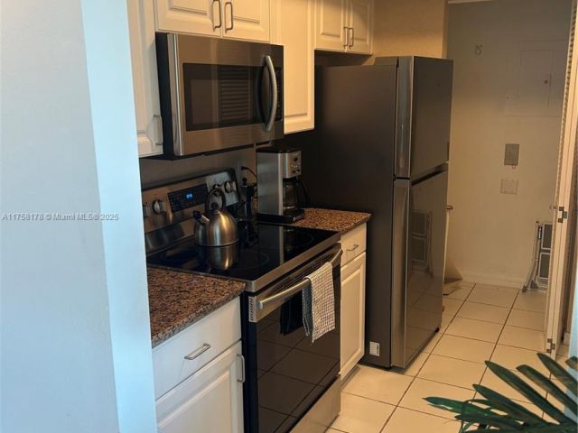 Продажа квартиры #607 - фото 5617205