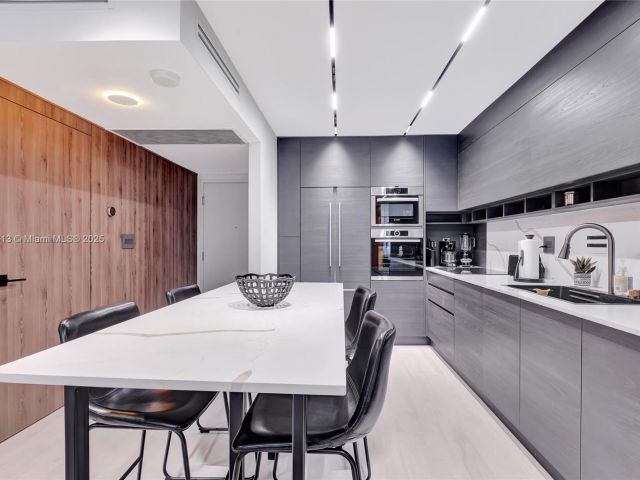 Продажа квартиры #432 - фото 6032050