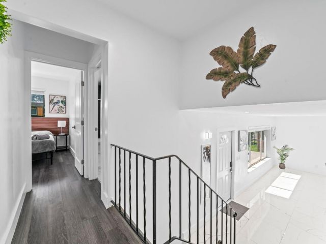 Продажа дома по адресу 1215 NE 200th St - фото 5970718