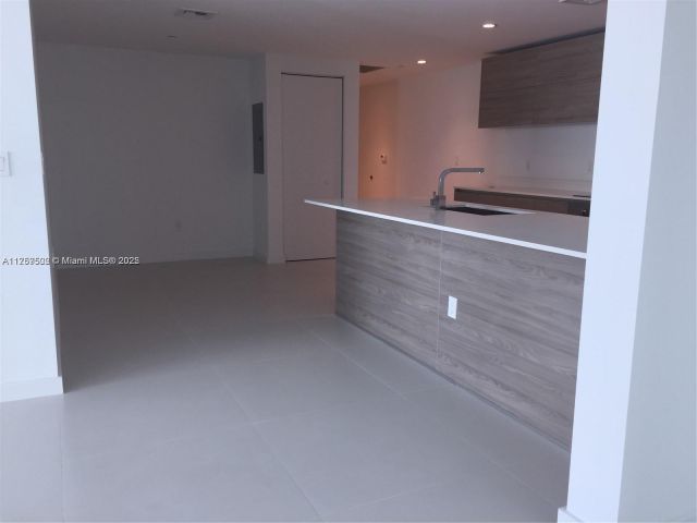 Продажа квартиры #1910 - фото 5620662