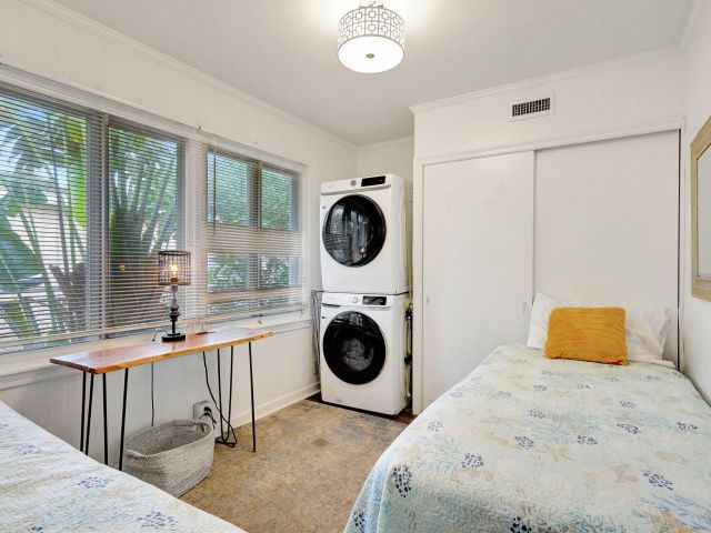 Продажа дома по адресу 513 45th Street - фото 5752205