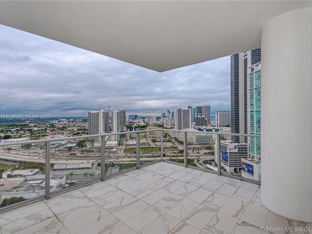 Продажа квартиры #2600 - фото 5639831