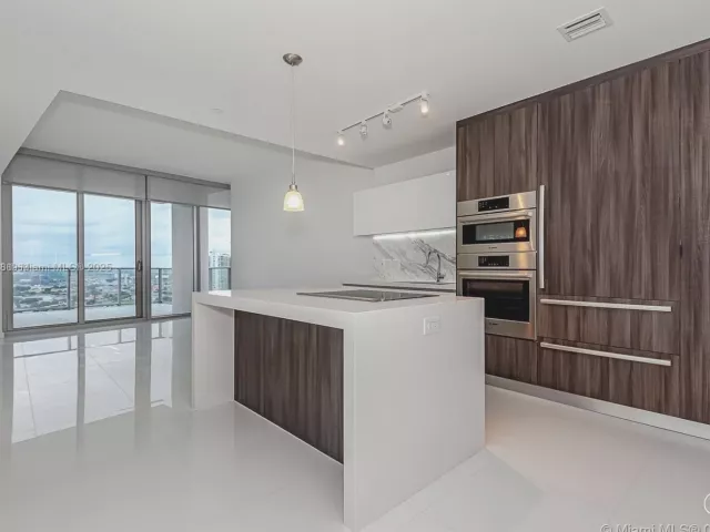 Продажа квартиры #2600 - фото 5639823