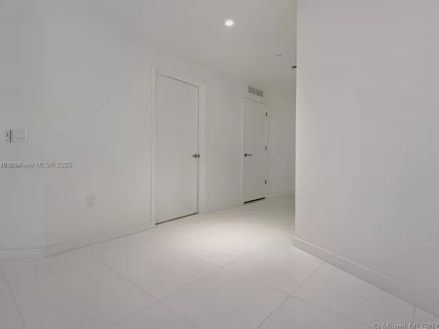 Продажа квартиры #2600 - фото 5639819